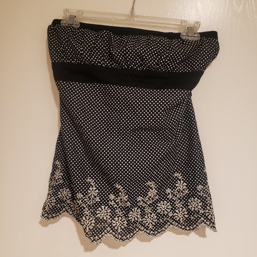 Strapless top